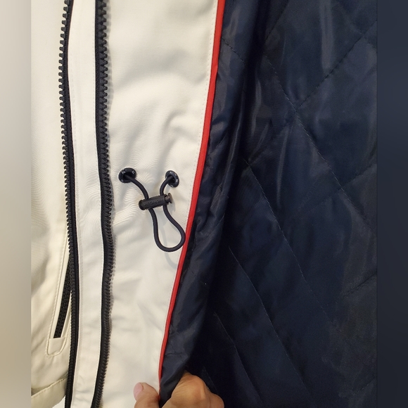 Winter coat - Picture 5 of 8